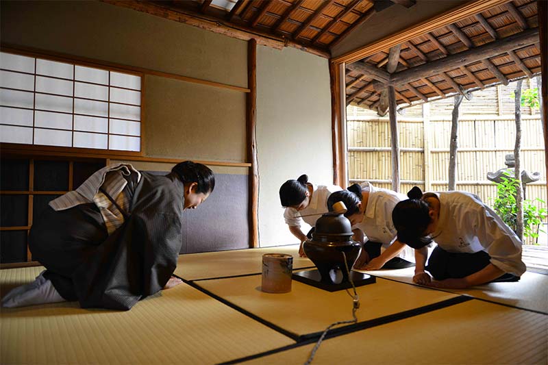 Holistic Training For Tsurutokame Female Staff