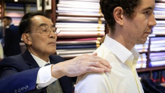 5 Tips on Picking a Tailored Suit in Hong Kong