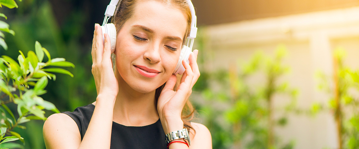6 Green Podcasts to Inspire You to Be Sustainable
