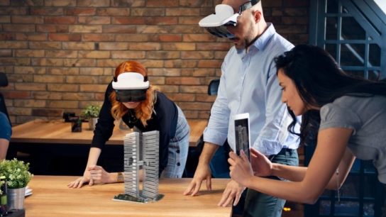 6 Sectors the Augmented Reality Industry is Reshaping