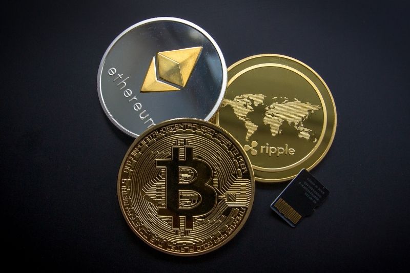 Cryptocurrency of Bitcoin, Ripple, Ethereum 