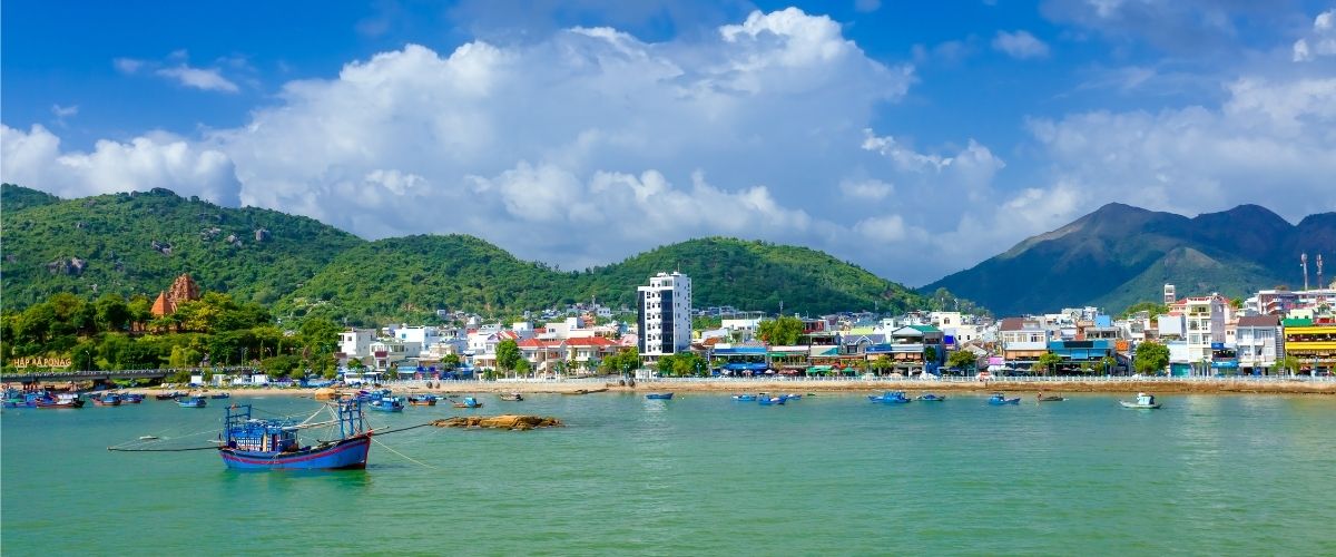 Vietnam Seeks Multibillion Port Upgrade