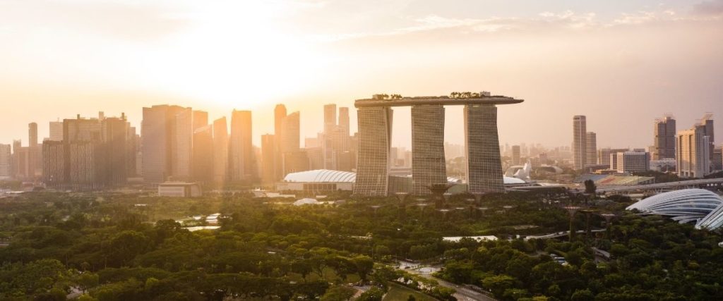 Singapore economy 2021