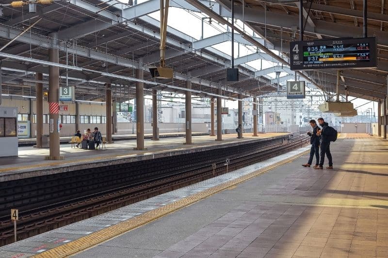 Green Infrastructure - APAC City Guide_urban railway_Japan