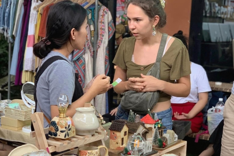 T.Ó.P Ceramic_Shop Local Vietnam