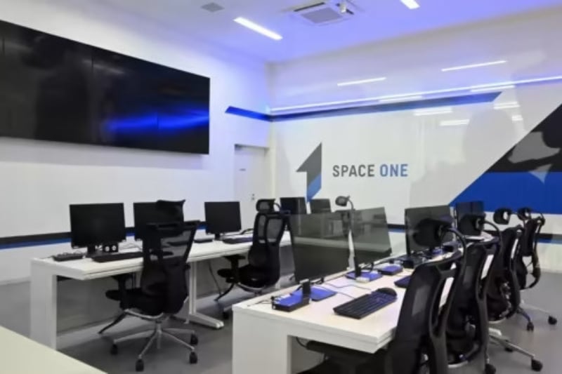 Japanese Startup Space One