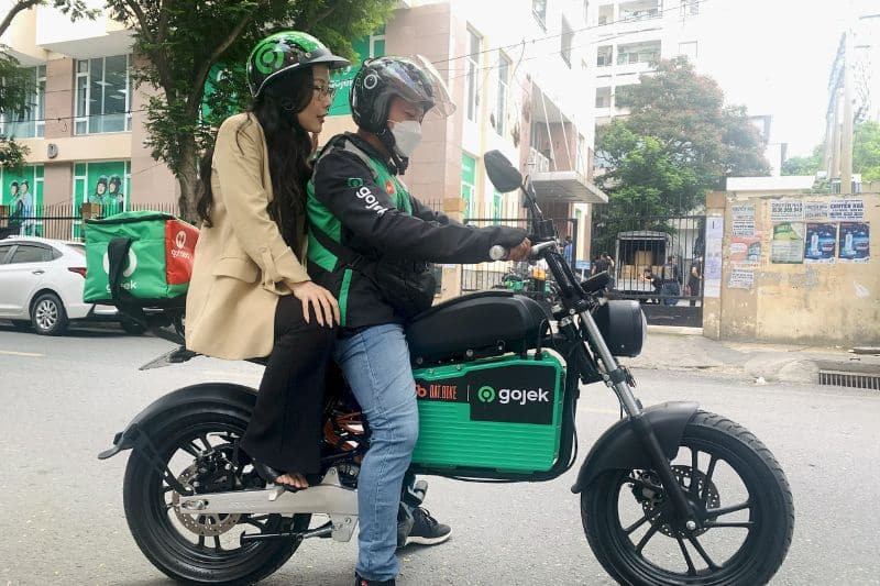 Gojek and Dat Bike Revolutionize Vietnam's Mobility with Electric Two-Wheelers